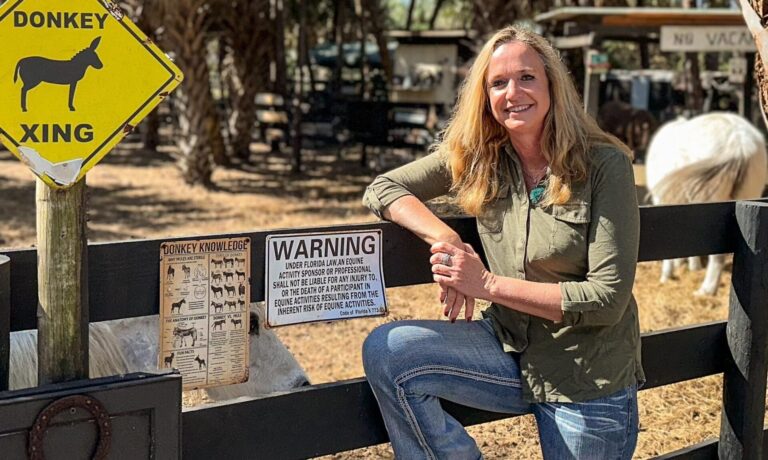 "Bauer sucht Frau International": Iris im Steckbrief - Wir stellen Euch die Kandidatin vor