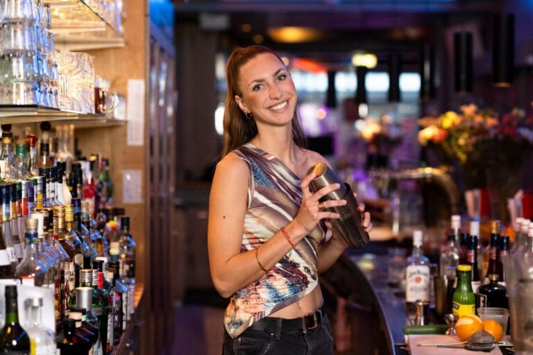 Clara bei "Die Bachelors": Wir stellen Euch die Kandidatin vor