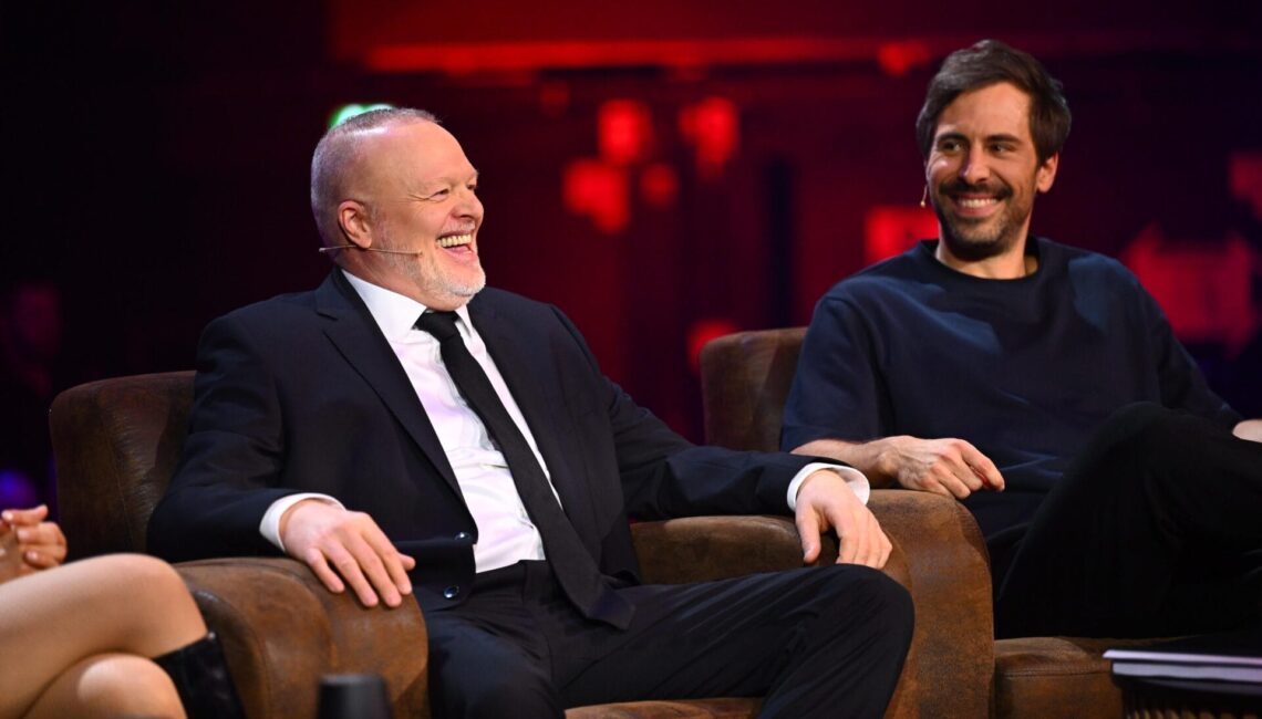 Stefan Raab (l.) und Max Giesinger

+++ Die Verwendung des sendungsbezogenen Materials ist nur mit dem Hinweis und Verlinkung auf RTL+ gestattet. +++
