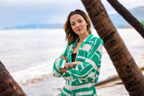 Donija

+++ Die Verwendung des sendungsbezogenen Materials ist nur mit dem Hinweis und Verlinkung auf RTL+ gestattet. +++