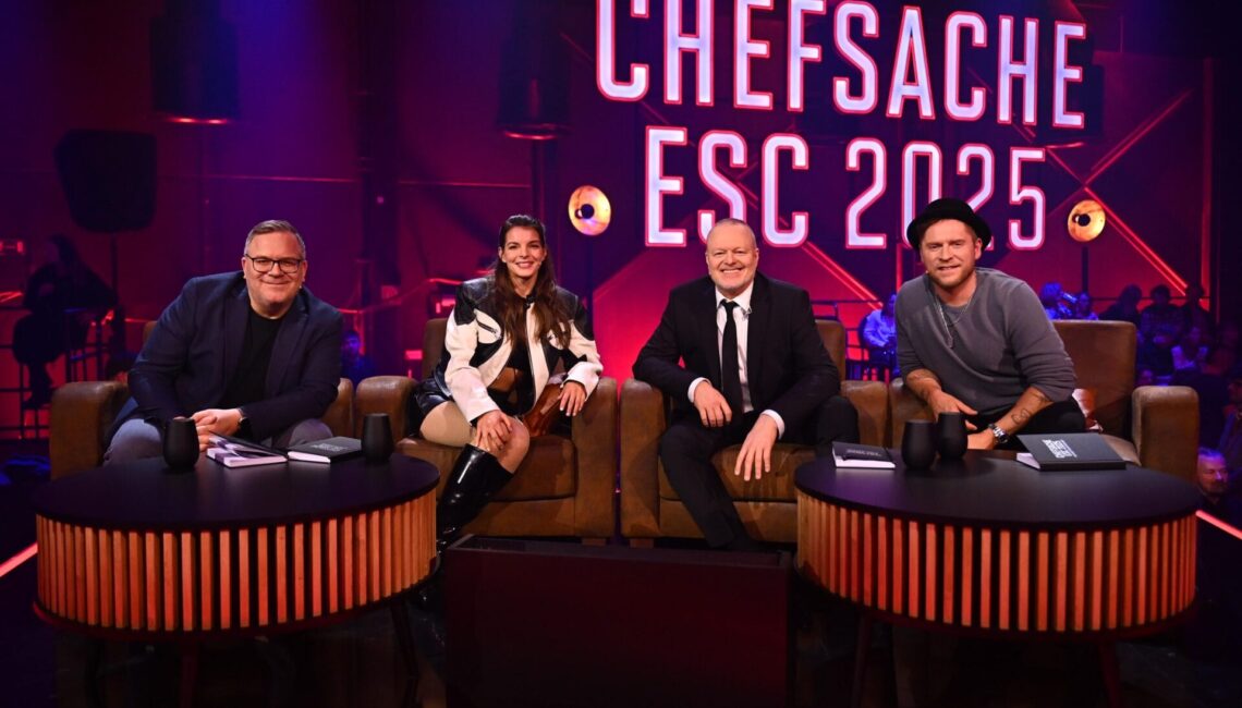 V.l.: Elton, Yvonne Catterfeld, Stefan Raab, Johannes Oerding

+++ Die Verwendung des sendungsbezogenen Materials ist nur mit dem Hinweis und Verlinkung auf RTL+ gestattet. +++