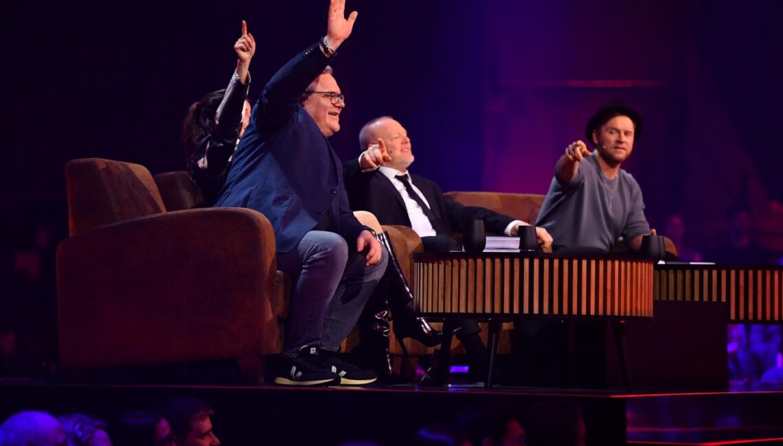 V.l.: Die Jury: Elton, Yvonne Catterfeld, Stefan Raab, Johannes Oerding

+++ Die Verwendung des sendungsbezogenen Materials ist nur mit dem Hinweis und Verlinkung auf RTL+ gestattet. +++