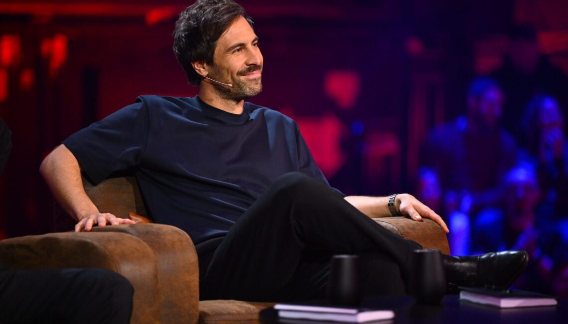 Max Giesinger

+++ Die Verwendung des sendungsbezogenen Materials ist nur mit dem Hinweis und Verlinkung auf RTL+ gestattet. +++