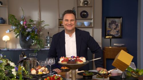 Guido Maria Kretschmer

+++ Die Verwendung des sendungsbezogenen Materials ist nur mit dem Hinweis und Verlinkung auf RTL+ gestattet. +++