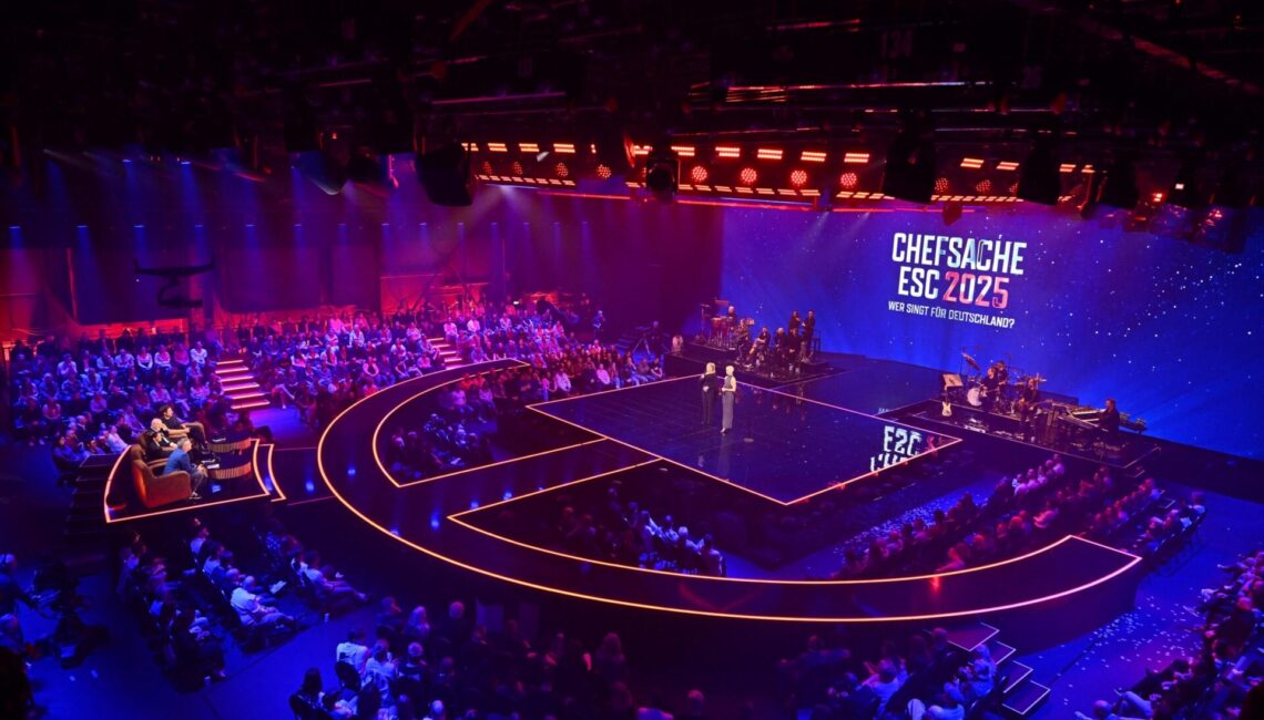 Das Studio

+++ Die Verwendung des sendungsbezogenen Materials ist nur mit dem Hinweis und Verlinkung auf RTL+ gestattet. +++