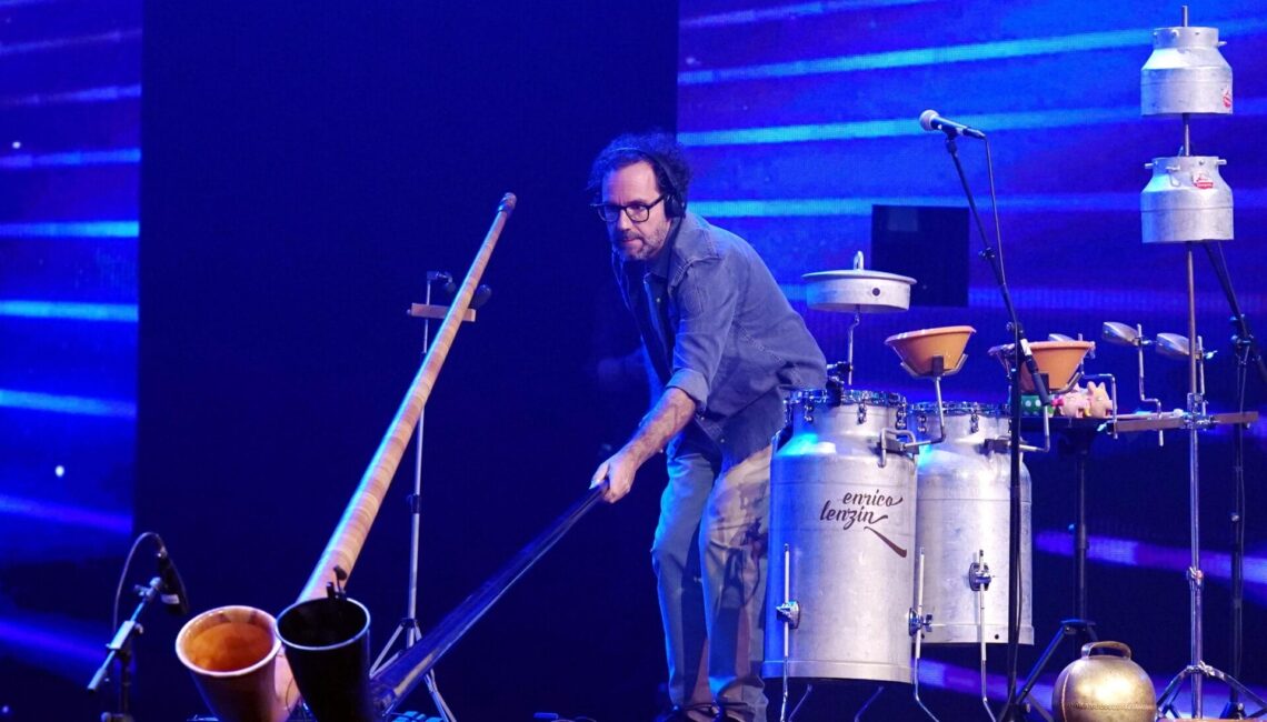 Achtung Sperrfrist bis eine Woche vor Ausstrahlung am 28.03.2025 

Alphorn-Musiker Enrico Peter Lenzin aus der Schweiz.


+++ Die Verwendung des sendungsbezogenen Materials ist nur mit dem Hinweis und Verlinkung auf RTL+ gestattet. +++