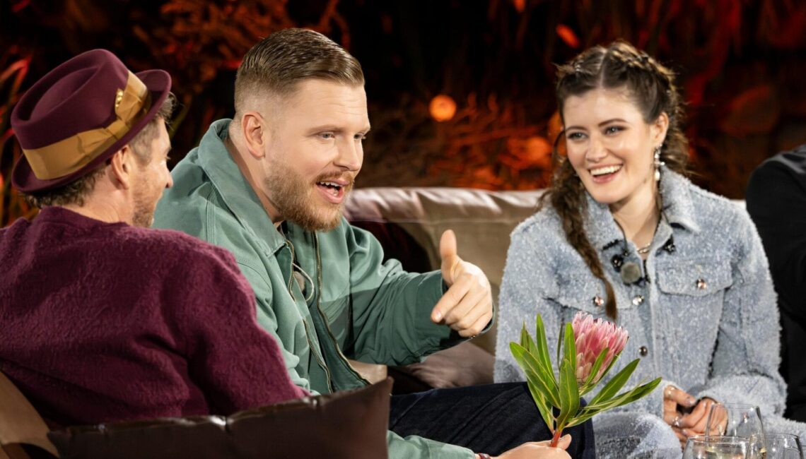 Johannes Oerding (l.), FiNCH, Madeline Juno

+++ Die Verwendung des sendungsbezogenen Materials ist nur mit dem Hinweis und Verlinkung auf RTL+ gestattet. +++