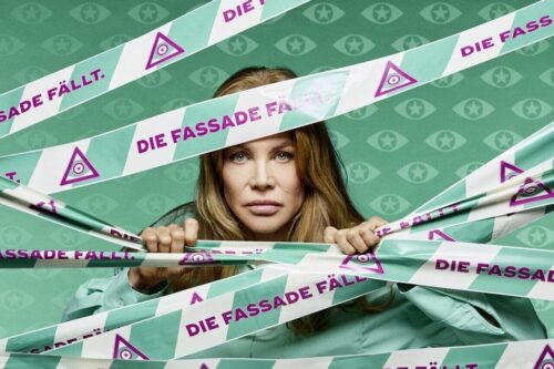 Titel: Promi Big Brother;
Staffel: 10;
Person: Doreen Dietel;
Copyright: Joyn/Marc Rehbeck;
Fotograf: Marc Rehbeck;
Bildredakteur: Clarissa Schreiner;
Dateiname: 3265981.tif;
Rechtehinweis: Dieses Bild darf honorarfrei für redaktionelle Zwecke und nur im Rahmen der Programmankündigung verwendet werden. Andere Veröffentlichungen sind nur nach Rücksprache und ausdrücklicher Genehmigung der Seven.One Entertainment Group GmbH möglich. Nicht für EPG! Verwendung nur mit vollständigem Copyrightvermerk. Das Foto darf nicht verändert, bearbeitet und nur im Ganzen verwendet werden. Es darf nicht archiviert werden. Es darf nicht an Dritte weitergeleitet werden. Aneinanderreihung/Zusammenlegung/Kopplung von Bildern zum Zweck der Erstellung von Slide-Shows o.ä. nicht gestattet; Verbindung/Einfügen/Anfügen von Werbung nicht gestattet. Das Bild kann KI generierte Elemente enthalten.
Bei Fragen: foto@seven.one
Voraussetzung für die Verwendung dieser Programmdaten ist die Zustimmung zu den Allgemeinen Geschäftsbedingungen der Presselounges der Sender der Seven.One Entertainment Group GmbH.