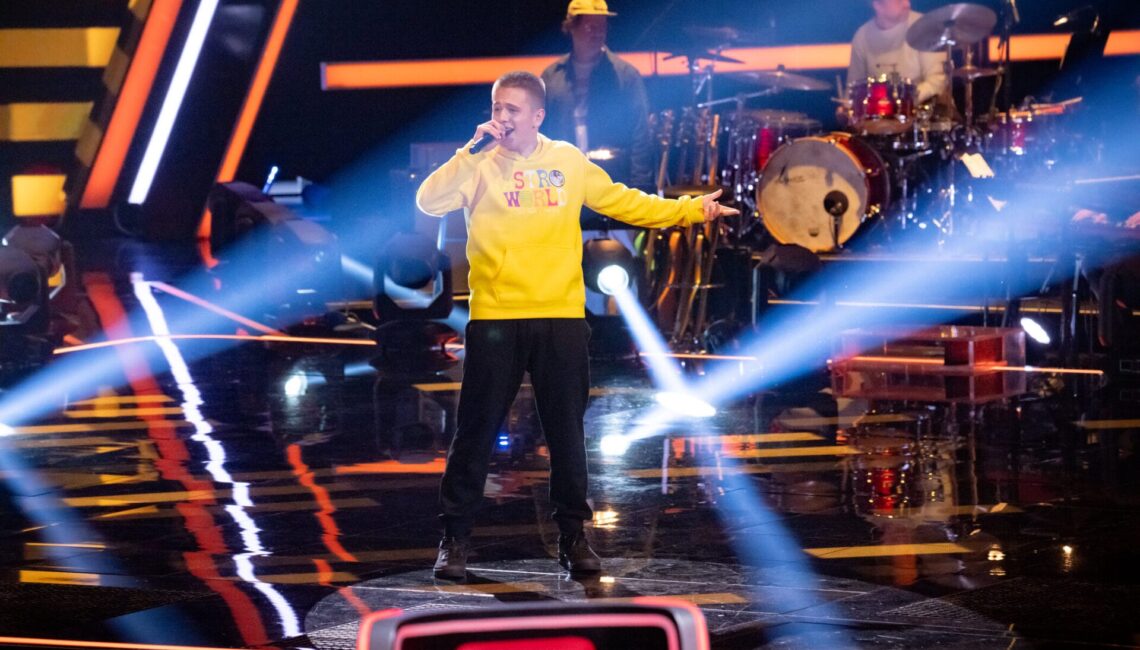 Titel: The Voice Kids;
Staffel: 13;
Person: Christian;
Copyright: Joyn/Claudius Pflug;
Fotograf: Claudius Pflug;
Bildredakteur: Elisa Taupert;
Dateiname: 3118504.jpg;
Rechtehinweis: Dieses Bild darf honorarfrei für redaktionelle Zwecke und nur im Rahmen der Programmankündigung verwendet werden. Andere Veröffentlichungen sind nur nach Rücksprache und ausdrücklicher Genehmigung der Seven.One Entertainment Group GmbH möglich. Nicht für EPG! Verwendung nur mit vollständigem Copyrightvermerk. Das Foto darf nicht verändert, bearbeitet und nur im Ganzen verwendet werden. Es darf nicht archiviert werden. Es darf nicht an Dritte weitergeleitet werden. Aneinanderreihung/Zusammenlegung/Kopplung von Bildern zum Zweck der Erstellung von Slide-Shows o.ä. nicht gestattet; Verbindung/Einfügen/Anfügen von Werbung nicht gestattet. 
Bei Fragen: foto@seven.one
Voraussetzung für die Verwendung dieser Programmdaten ist die Zustimmung zu den Allgemeinen Geschäftsbedingungen der Presselounges der Sender der Seven.One Entertainment Group GmbH.
