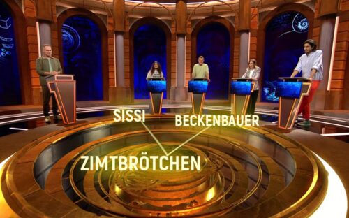 Titel: The Connection;
Staffel: 1;
Person: Matthias Opdenhövel;
Copyright: Joyn;
Fotograf:   Joyn;
Bildredakteur: Elisa Taupert;
Dateiname: 3281596.jpg;
Rechtehinweis: Dieses Bild darf honorarfrei für redaktionelle Zwecke und nur im Rahmen der Programmankündigung verwendet werden. Andere Veröffentlichungen sind nur nach Rücksprache und ausdrücklicher Genehmigung der Seven.One Entertainment Group GmbH möglich. Nicht für EPG! Verwendung nur mit vollständigem Copyrightvermerk. Das Foto darf nicht verändert, bearbeitet und nur im Ganzen verwendet werden. Es darf nicht archiviert werden. Es darf nicht an Dritte weitergeleitet werden. Aneinanderreihung/Zusammenlegung/Kopplung von Bildern zum Zweck der Erstellung von Slide-Shows o.ä. nicht gestattet; Verbindung/Einfügen/Anfügen von Werbung nicht gestattet. Das Bild kann KI generierte Elemente enthalten.
Bei Fragen: foto@seven.one
Voraussetzung für die Verwendung dieser Programmdaten ist die Zustimmung zu den Allgemeinen Geschäftsbedingungen der Presselounges der Sender der Seven.One Entertainment Group GmbH. / Weiterer Text über ots und www.presseportal.de/nr/6708 / Die Verwendung dieses Bildes für redaktionelle Zwecke ist unter Beachtung aller mitgeteilten Nutzungsbedingungen zulässig und dann auch honorarfrei. Veröffentlichung ausschließlich mit Bildrechte-Hinweis.
