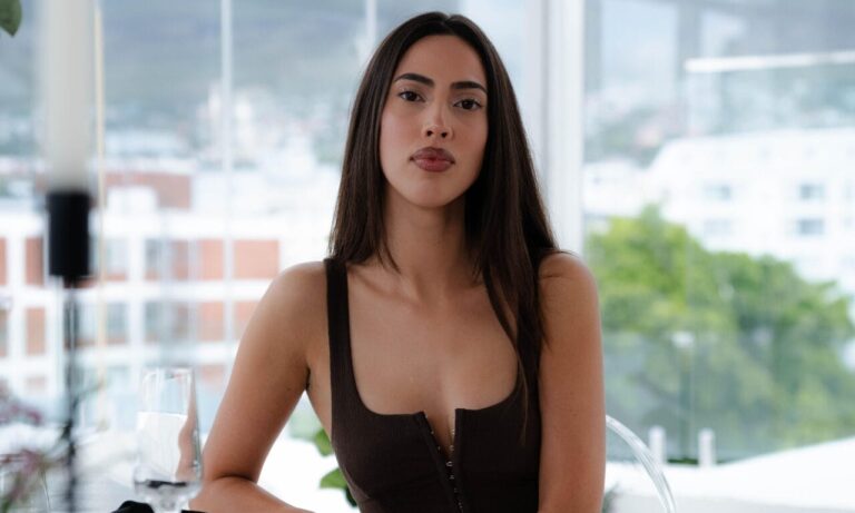 Esra bei "Die Bachelors": Wir stellen Euch die Kandidatin vor